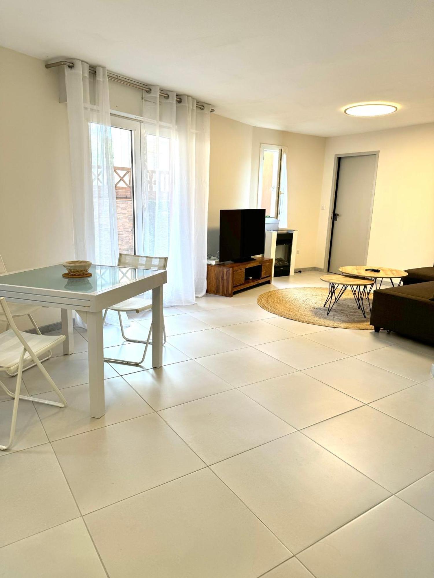Superbe Appartement T3 Aix آيكس أومبروفينس المظهر الخارجي الصورة